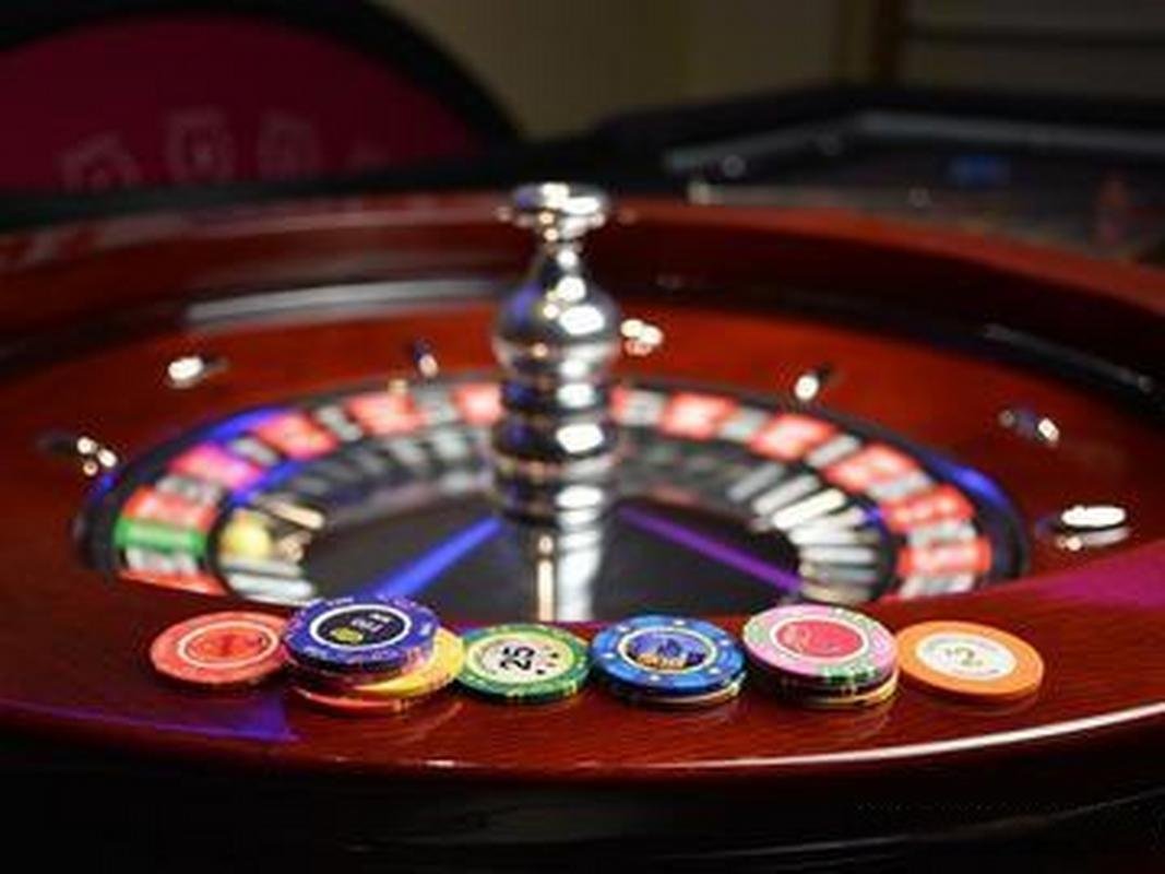 hongkongpools 6d app interface showing live-dealer tables on mobile